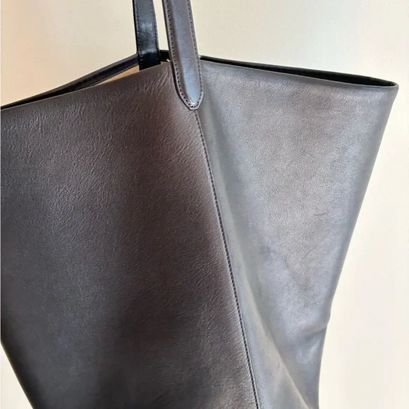 The Row Large N/S Park Tote Bag - Picture 9 of 10